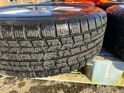 ‼️年末セール‼️プリウスα スタッドレスタイヤダンロップ  205/65R16 スタッドレス アルミ付き4本 ジェイド インサイト 