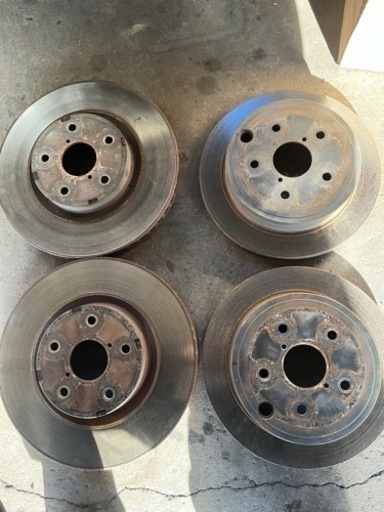 インプレッサ GVF ディスクローター1台分とリアブレーキパッド