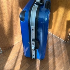 スーツケース中古の画像
