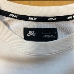 NIKE トレーナー　Sサイズの画像