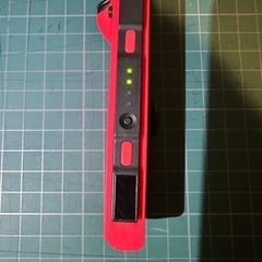 ニンテンドースイッチ　ジョイコン　ネオンレッドの画像