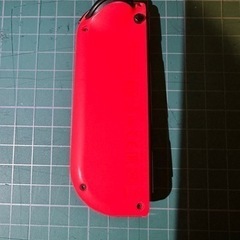 ニンテンドースイッチ　ジョイコン　ネオンレッドの画像