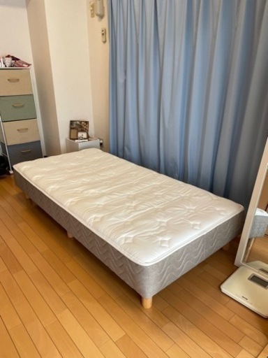 脚付きコイルマットレスManabe Interior Hearts