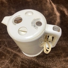 タイガー魔法瓶　電気ケトル　PFV−100の画像