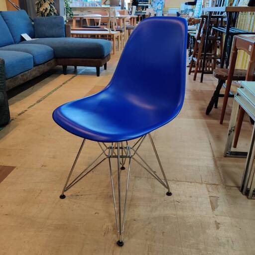 最終価格⭐︎vitra★サイドシェルチェア★イームズ★エッフェルベース Vitra社 EAMES イームズ エッフェルベース サイドシェルチェア