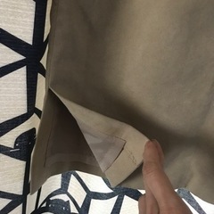 二回使用のみ　美品　ベージュ　スカートの画像
