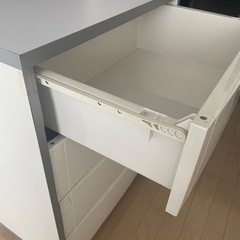 【12/27までに引取可能な方】衣類チェストの画像