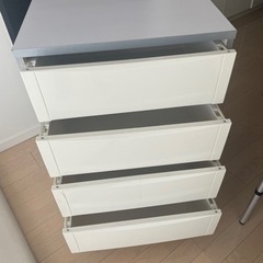 【12/27までに引取可能な方】衣類チェストの画像