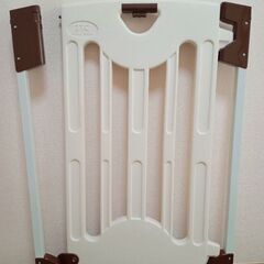 JTC グレイッシュ ベビーゲートの画像
