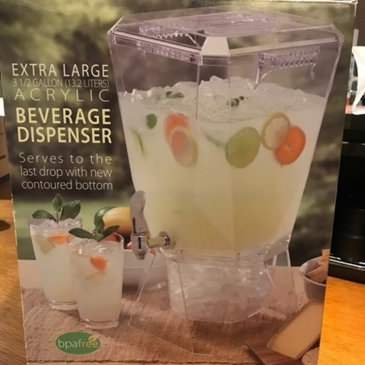 明日昼まで値下げ！新品ウォーター　ディスペンサー　カフェやレストランのようなオシャレな雰囲気