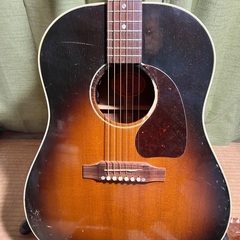 Gibson J-45の画像