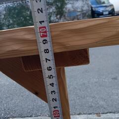 木材テーブルの画像