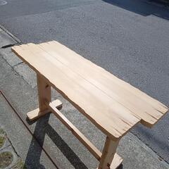 木材テーブル