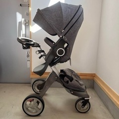 ストッケ　ベビーカー