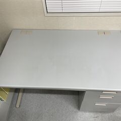 【残２台】事務デスク - 事務机　譲りますの画像