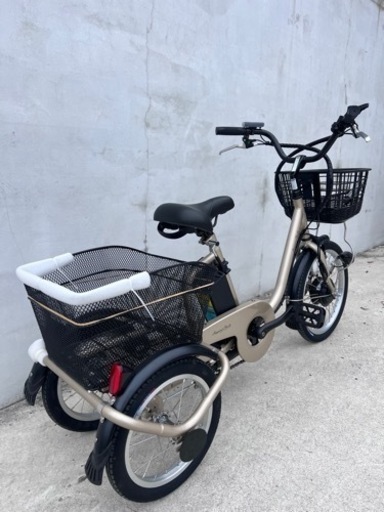 【未使用車】 イーパートン ロータイプ　電動アシスト　自転車　三輪自転車 BEPN18