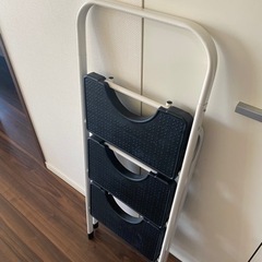 脚立500円