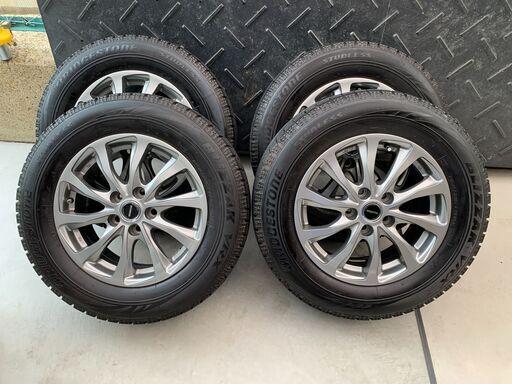 販売完了　ブリヂストン製BALMINIUM（バルミナ）アルミホイール＆スタッドレスタイヤ　215/65R16　ヴェルファイア、アルファード