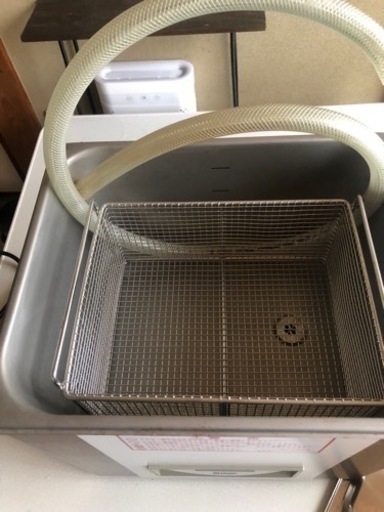 SHARP  超音波洗浄機　UT -206