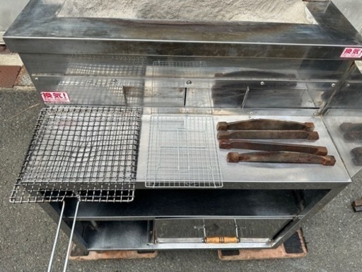 【動確済み】業務用 炭火焼き グリラー バーナー付き 都市ガス 特注品 焼き鳥 串焼き ウナギ 鰻 厨房機器 厨房機材 下火式炭焼器 
