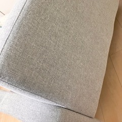 【親族の代理出品】ソファ　2人掛け　北欧グレーの画像