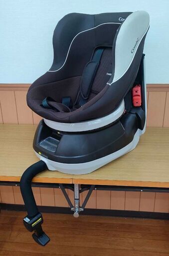 combi ネルーム ライト ISOFIX ブラウン 新生児 回転 NEROOM