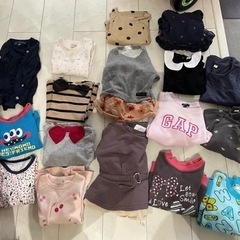 子ども服　80.90センチ　まとめて100着の画像