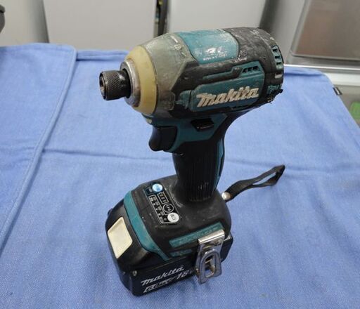 マキタ 18V 6.0Ah 充電式インパクトドライバ TD170D ブルー バッテリ 充電器 ケース付 makita 西岡店