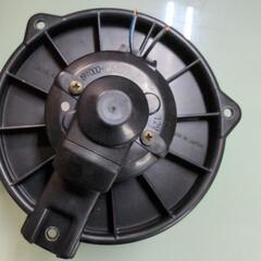 パジェロV26WGヒーターモーター中古の画像