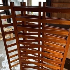 パーテーション　仕切り4連タイプ　木材の画像