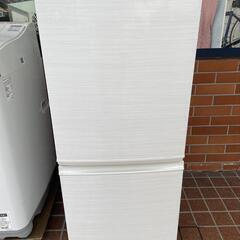 ダイニングテーブルセット【SJ242】SHARP　シャープ　冷凍冷蔵庫　137L  SJ-D14F-W  2020年製☆美品☆