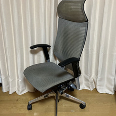 オカムラ　バロンチェア　エクストラハイバック　可動肘付き　オフィスチェア