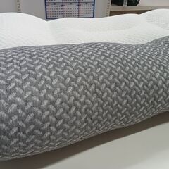 ★ジモティ割あり★  枕  H11×D40×W60 クリーニング...