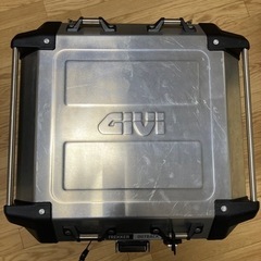 giviモノキー42リットル アルミ