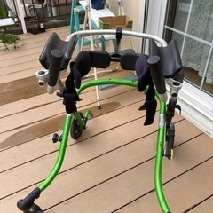 【もちもちきなこ】歩行器　ヌルミ　ネオ　ottobock 障害児 もちもちきなこ様専用】歩行器 ヌルミ ネオ ottobock 障害児