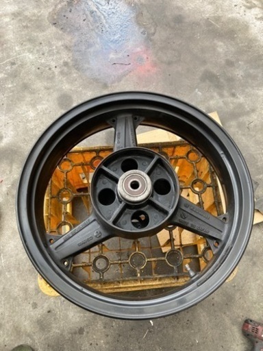 ゼファーχ カワサキ　ホイール