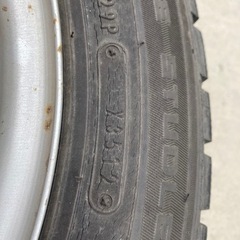 スタッドレスタイヤ＋ホイール　175/65/14 4本セット　譲りますの画像