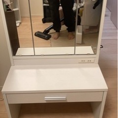 ドレッサー