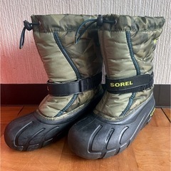 【受渡者決まりました】SOREL  スノーブーツ　キッズ　22cmの画像