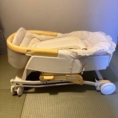 コンビ　ハイローチェアー