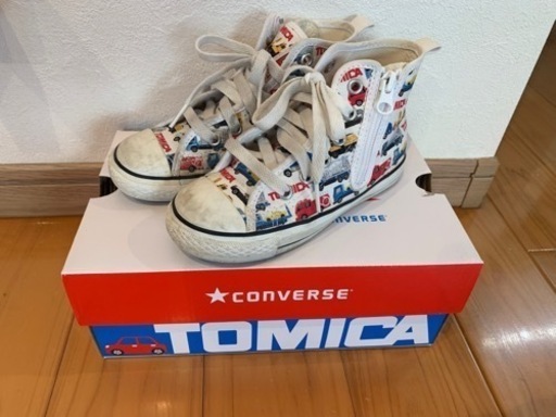 コンバース　トミカ　コラボ18センチ中古　箱付き