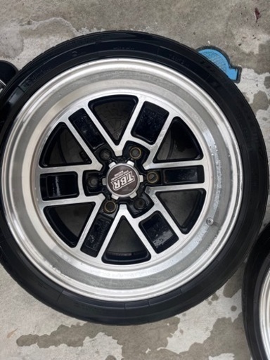 ハイエース　レイズTBR TB01 タイヤ付き　深リム