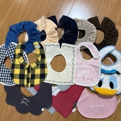 スタイ　よだれかけ　15枚セット　天使の羽のスタイ付き