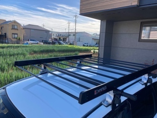 ルーフキャリアを売ります