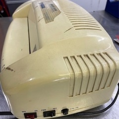 ラミネーターの画像