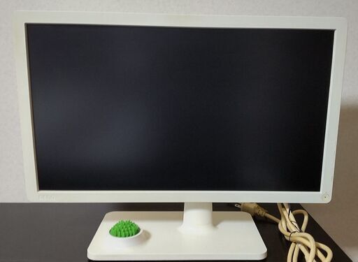 ベンキューV2200eco　中古モニター