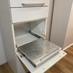 隠せる食器棚　ホワイトの画像