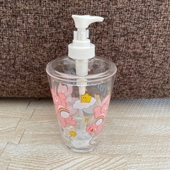 新品　ケアベア　アクリル　ソープディスペンサーの画像