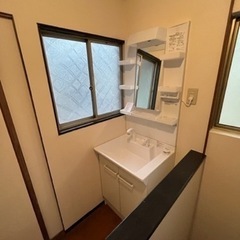 7月30退去　ジモティー限定　大分県別府市　民泊　事務所物件　　別府市（亀川 ）4ＤＫ 戸建て　温泉地獄巡り　フルリフォーム 　駐車場無料　ペット可　民泊　転貸　事務所　待機所　外国人　法人　母子父子家庭　高齢者　OK です − 大分県