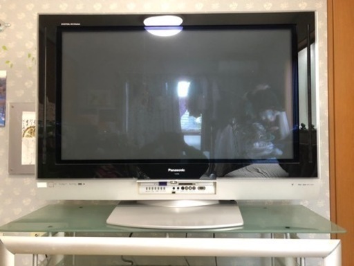 パナソニック　プラズマテレビ　42型　①